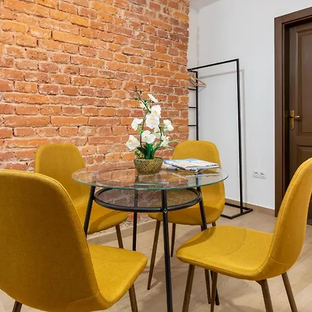 Cadoro City Center Apartments Oradea Exterior foto