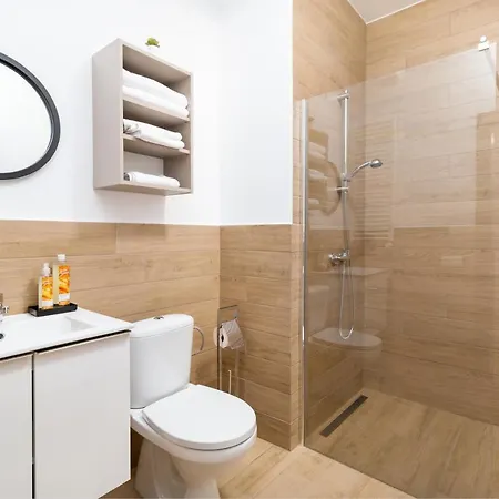 Cadoro City Center Apartments Oradea Exterior foto